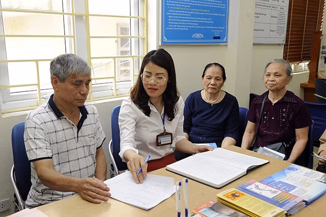 Tạo điều kiện thuận tiện cho người dân trong việc thực hiện các thủ tục về khiếu nại, tố cáo, kiến nghị, phản ánh