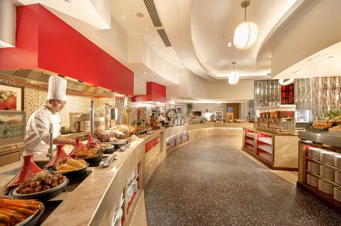 Khu nghỉ dưỡng phục vụ buffet sáng tại nhà hàng Ginger. Ảnh: The Grand Ho Tram Strip