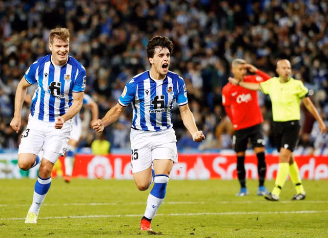 Sociedad vừa thắng Mallorca 1-0 để leo lên ngôi đầu