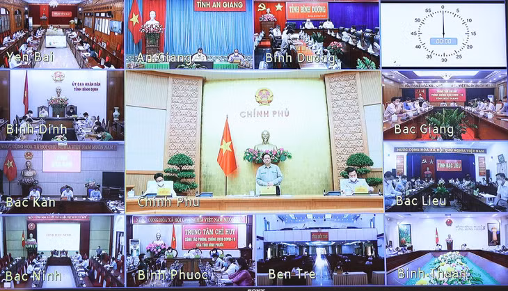Quang cảnh cuộc họp trực tuyến toàn quốc phòng, chống dịch COVID-19 sáng 9/10/2021. Ảnh: Dương Giang/TTXVN