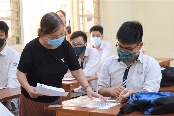 Thí sinh tham gia thi tốt nghiệp THPT 2021. (Ảnh minh hoạ)