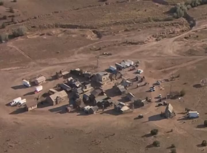Phim trường ở New Mexico, nơi xảy ra vụ việc. Ảnh: TMZ.