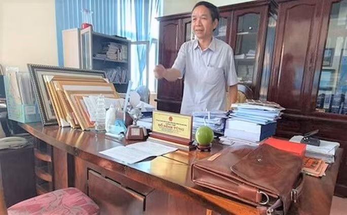 Ông Hồ Đình Tùng thời điểm là Phó Chủ tịch thị xã Nghi Sơn.