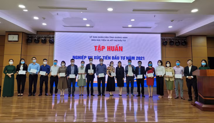 IPA trao chứng chỉ cho các học viên đã hoàn thành khóa đào tạo, tập huấn nghiệp vụ XTĐT tỉnh Quảng Ninh 2021.