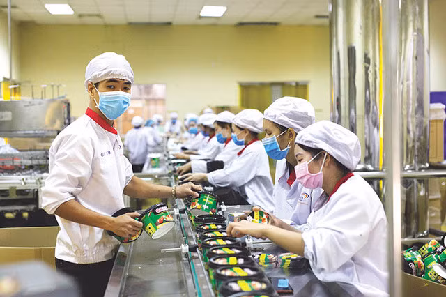 Gói 38.000 tỷ đồng - “Liều thuốc” tiếp sức người lao động, doanh nghiệp vượt đại dịch - Ảnh 1.