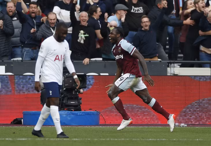 null Tottenham vs West Ham anh 1