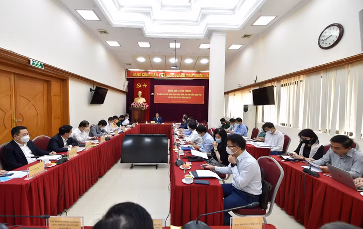 Phó Thủ tướng Lê Văn Thành 'chốt' tiến độ nhiều dự án quan trọng của ngành giao thông vận tải ảnh 3 Phó Thủ tướng Lê Văn Thành 'chốt' tiến độ nhiều dự án quan trọng của ngành giao thông vận tải ảnh 3