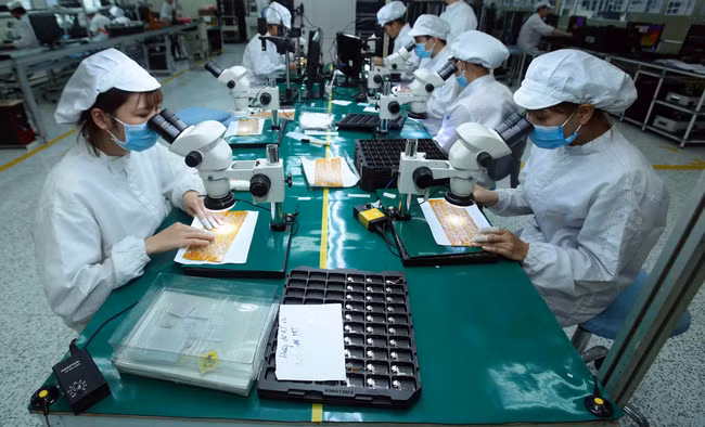 Khoảng 18% doanh nghiệp đang bị thiếu lao động. (Ảnh minh họa - Ảnh: TTXVN)