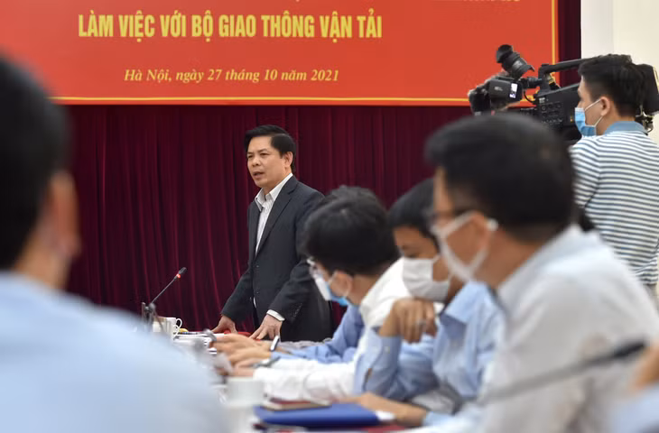 Bộ trưởng Bộ GTVT Nguyễn Văn Thể phát biểu tại cuộc làm việc - Ảnh: VGP/Đức Tuân Bộ trưởng Bộ GTVT Nguyễn Văn Thể phát biểu tại cuộc làm việc - Ảnh: VGP/Đức Tuân