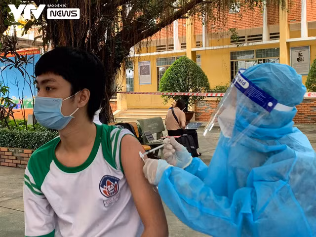 Đề xuất dạy học trực tiếp ở các địa bàn dịch cấp độ 1, 2 ở TP Hồ Chí Minh - Ảnh 1.