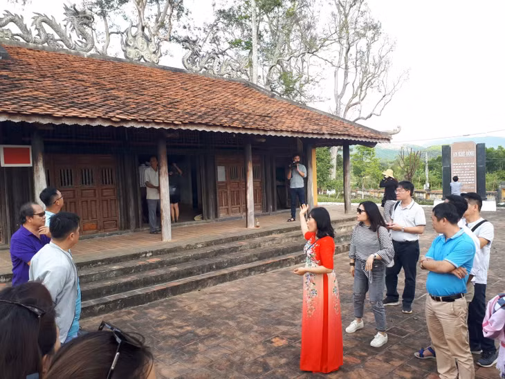 Khu di tích Tây Sơn thượng đạo là điểm đến mới với nhiều du khách.