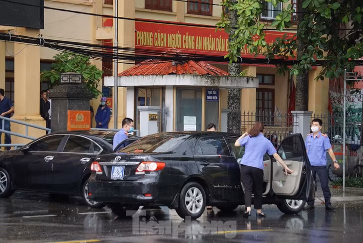 Tổ công tác của Viện KSND Tối cao làm việc tại Công an quận Đồ Sơn tháng 7/2021.