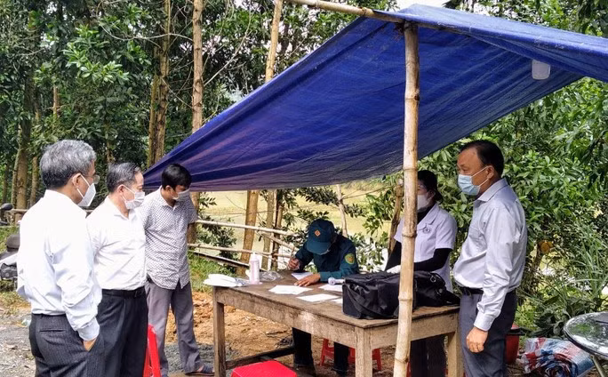 Huyện Nam Trà My ở Quảng Nam ghi nhận 60 ca mắc và nghi mắc Covid-19 - Ảnh 1.
