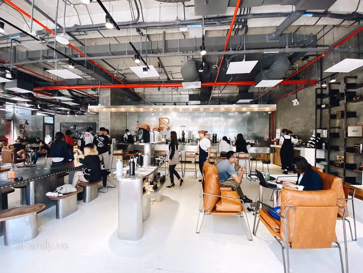 Nhu cầu mua sắm cuối năm tăng cao sẽ giúp thúc đẩy sức mua của thị trường nội địa.