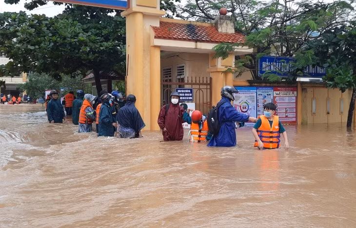 mua lu mien Trung anh 3