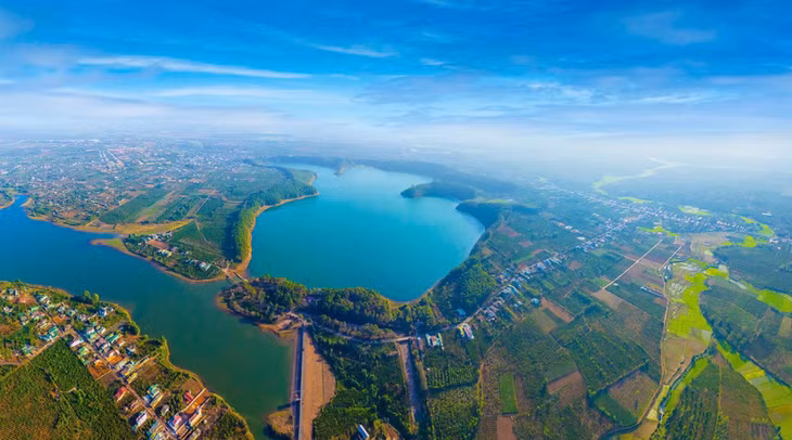 Biển Hồ Gia Lai.