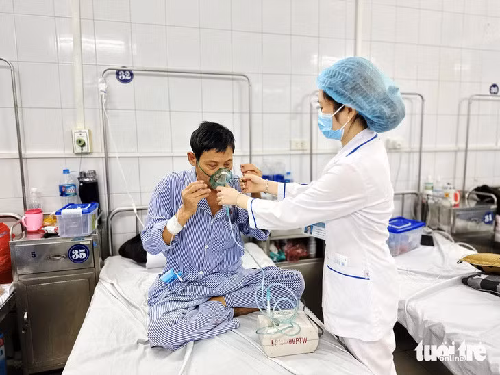 Bệnh nhân điều trị tại Bệnh viện Phổi trung ương - Ảnh: M.PHÚC