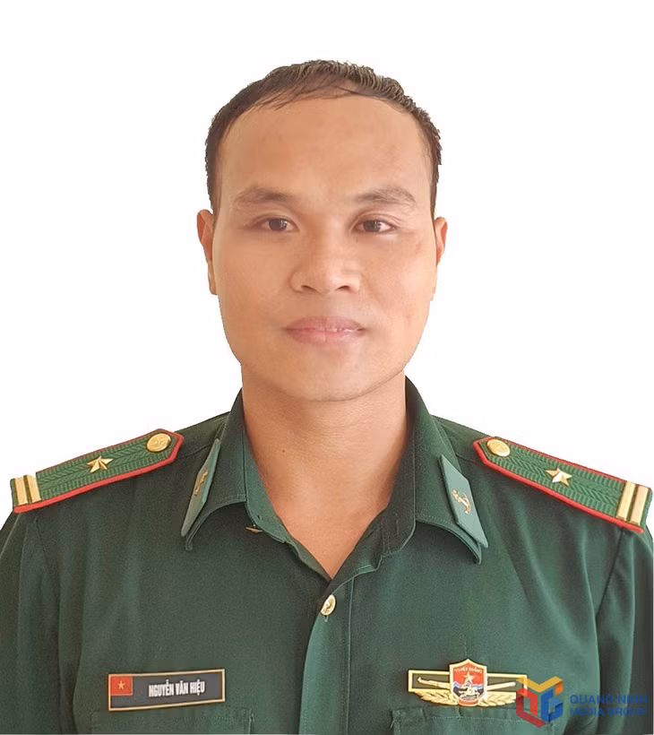 Tự hào là chiến sĩ quân hàm xanh ảnh 4