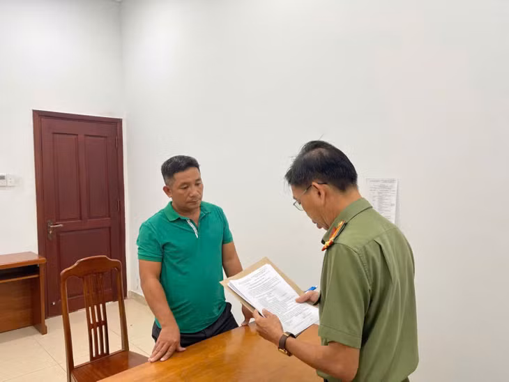 Cơ quan Công an thi hành lệnh khởi tố Bùi Quang Minh.