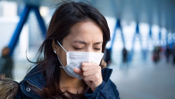 Nhiều người nghĩ rằng mình bị cảm lạnh thông thường nhưng trên thực tế không phải như vậy. Ảnh: Weibo