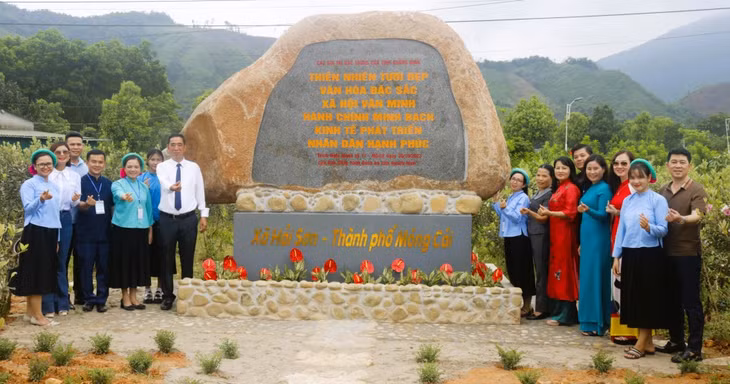 Công trình tuyên truyền hệ giá trị đặc trưng tỉnh Quảng Ninh, tại xã Hải Sơn, TP Móng Cái. Ảnh: Thu Hằng (Trung tâm TT&VH TP Móng Cái)