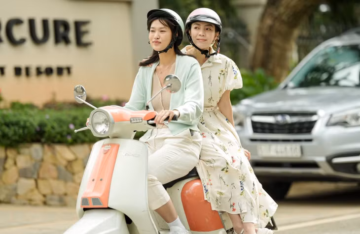Phim còn hạn chế về kịch bản nhưng sở hữu nhiều yếu tố hút khách.
