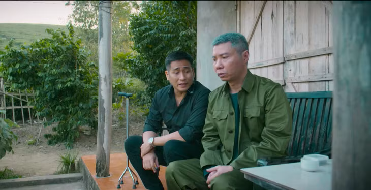 NSND Công Lý đóng vai bố của Minh Tiệp trong phim.