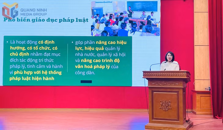 Báo cáo viên hướng dẫn kỹ năng tuyên truyền phổ biến giáo dục pháp luật; kỹ năng tổ chức hoạt động phản biện xã hội của MTTQ và các tổ chức chính trị - xã hội.