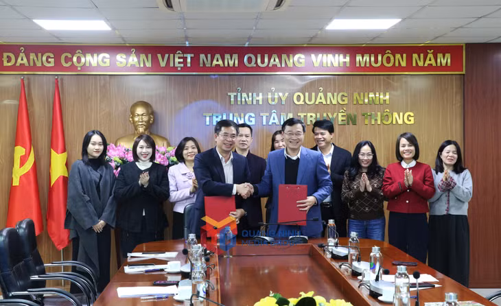Trung tâm Truyền thông tỉnh Quảng Ninh và Sở Tư pháp ký kết chương trình phối hợp phổ biến, giáo dục pháp luật và truyền thông năm 2025.