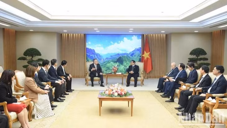 Quang cảnh buổi tiếp. (Ảnh: TRẦN HẢI)