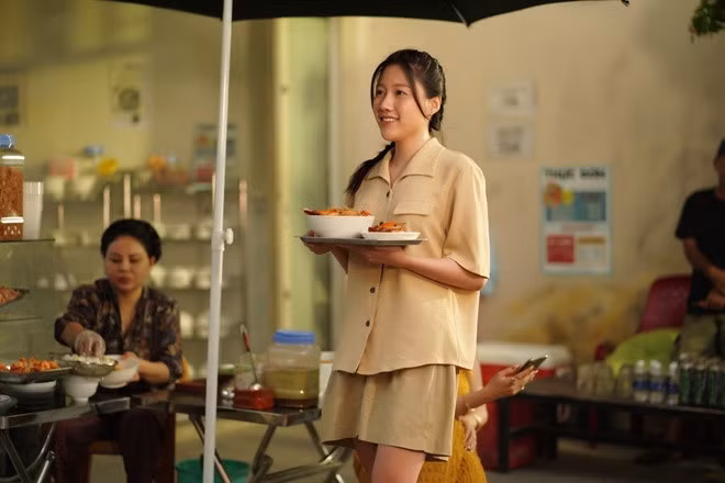 Em gái của Trấn Thành đóng vai nữ chính trong Nhà bà Nữ.