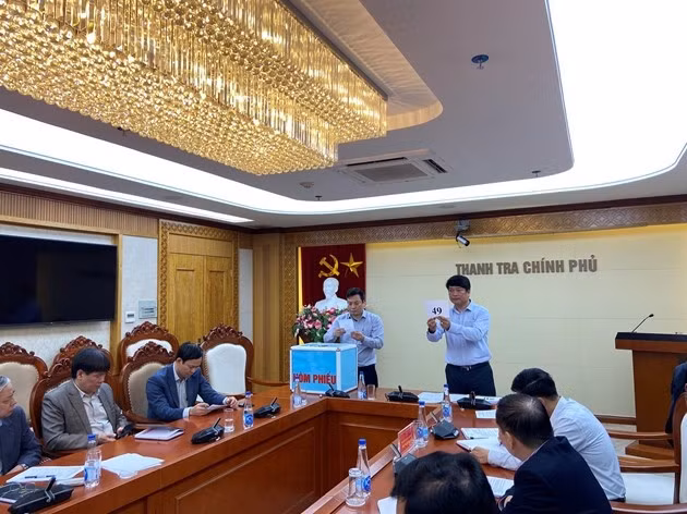 TTCP tiến hành bốc thăm lựa chọn ngẫu nhiên cán bộ để xác minh tài sản, thu nhập. Ảnh: Thanhtra.com.vn