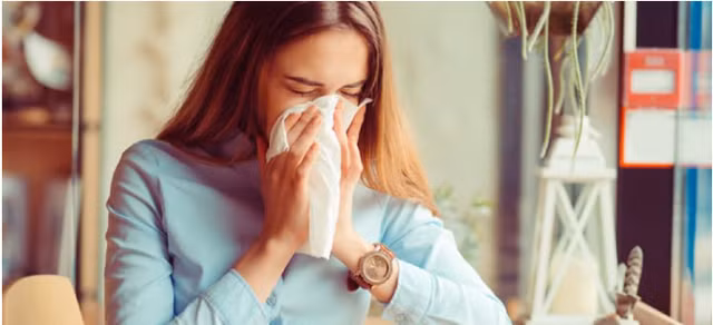 Thời điểm đông - xuân là cao điểm của một số bệnh lý đường hô hấp, người dân cần chủ động phòng tránh. Ảnh minh họa.