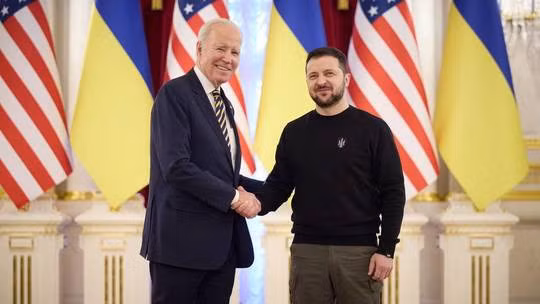 Tổng thống Mỹ Joe Biden và Tổng thống Ukraine Volodymyr Zelensky. Ảnh: Telegram