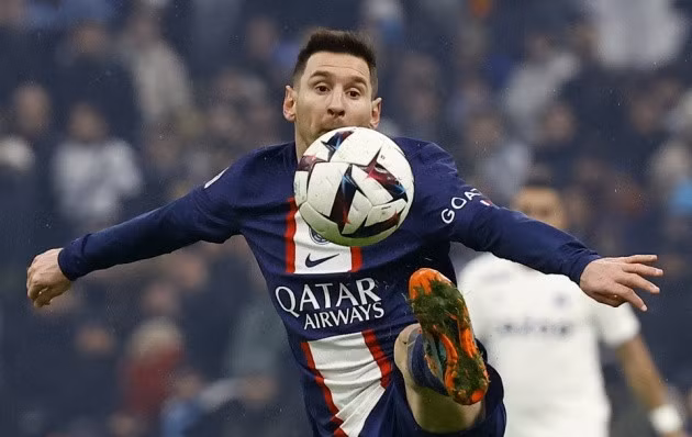 Messi cần thêm 2 pha lập công để chính thức vượt qua Ronaldo về số bàn thắng ở các giải đấu châu Âu. Ảnh: Reuters.