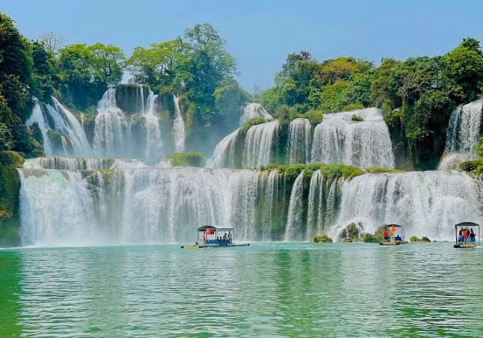 Thác Bản Giốc mùa hè 2022. Ảnh: Thanh Thư