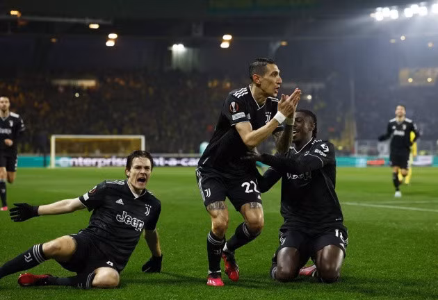 Di Maria ghi cả 3 bàn cho Juventus.