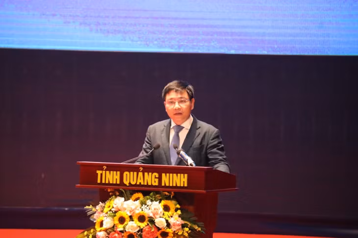 Nguyễn Văn Thắng, Bộ trưởng Bộ Giao thông vận tải trình bày Báo cáo tham luận về Phát triển đồng bộ mạng lưới giao thông vận tải vùng đồng bằng sông Hồng hiện đại, liên kết vùng và quốc tế