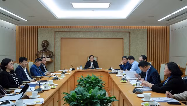 Phó Thủ tướng Trần Hồng Hà: Việc sửa đổi, bổ sung một số điều của các nghị định hướng dẫn thi hành Luật Đất đai phải bảo đảm lợi ích của người dân, doanh nghiệp và nhà nước - Ảnh: VGP/Minh Khôi