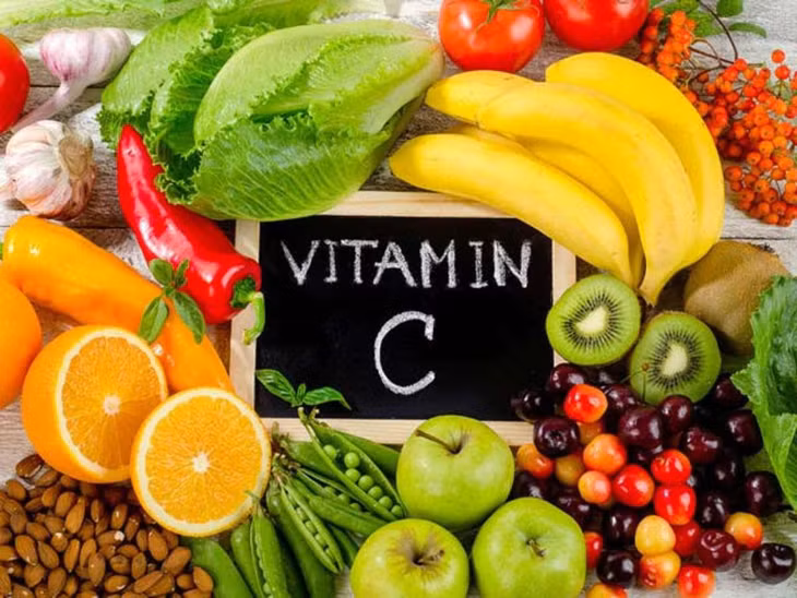 Vitamin C là một loại vitamin chống oxy hóa, hỗ trợ sức khỏe miễn dịch ở mọi người ở mọi lứa tuổi.