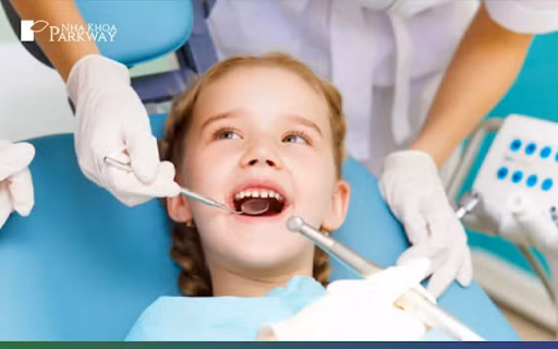 Trẻ em có trồng răng implant được không? ảnh 1