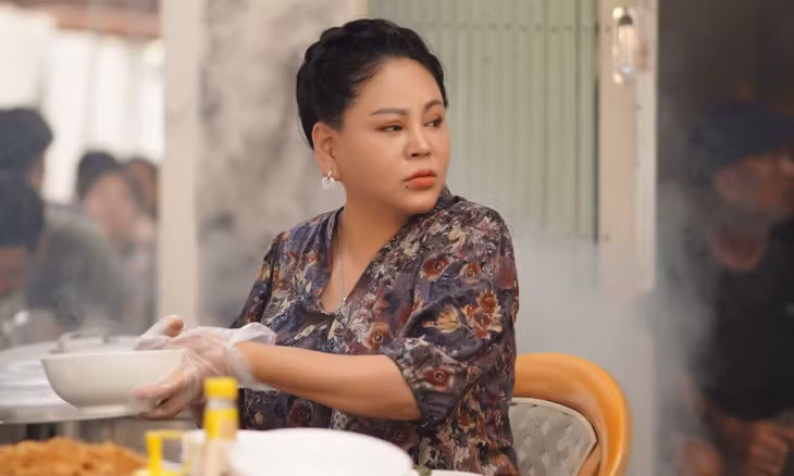 Nhân vật bà Nữ - linh hồn của phim chưa được khai thác sâu và tinh tế.