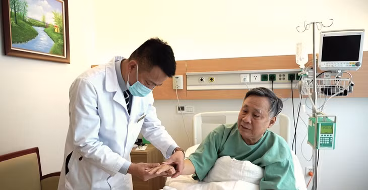Nhờ quy trình điều trị, chăm sóc “chuẩn Mỹ” tại Vinmec, ông Thức được xuất viện chỉ sau 2 ngày, thay vì phải mất 4 ngày như thông thường.