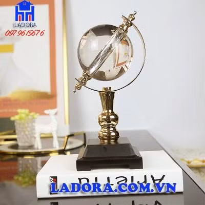 Mách nhỏ 6 món đồ trang trí bàn làm việc mang lại may mắn, tài lộc ảnh 5