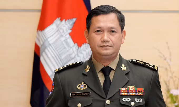 Tướng Hun Manet, con trai Thủ tướng Hun Sen, tại Nhật Bản năm 2022. Ảnh: Reuters