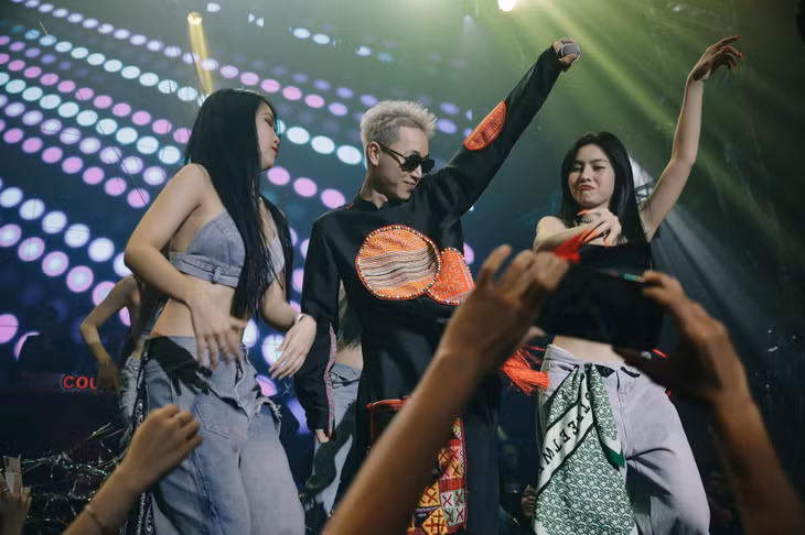 Double2T trở thành thí sinh đi show nhiều nhất trong Rap Việt mùa 3.