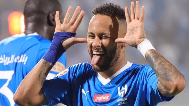 Neymar chọn trở về Brazil chơi bóng.