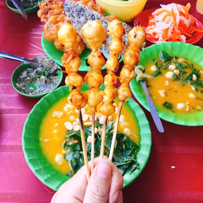 Xiên răng mực nướng. Ảnh: diadanhbinhthuan.com