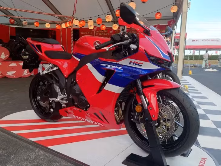 6. Honda CBR600RR 2024.