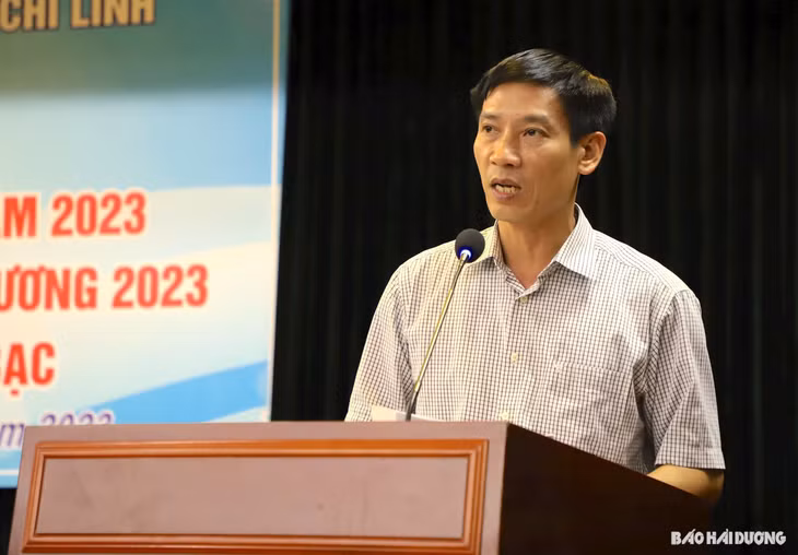 Đồng chí Phó Giám đốc Sở Văn hoá, Thể thao và Du lịch Hải Dương Nguyễn Trường Thắng thông tin khái quát về Lễ hội mùa thu Côn Sơn - Kiếp Bạc năm 2023